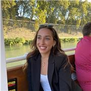 Insegnate di lettere, latino e inglese